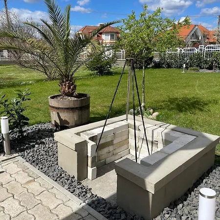 Marta Vendeghaz Gyenesdias