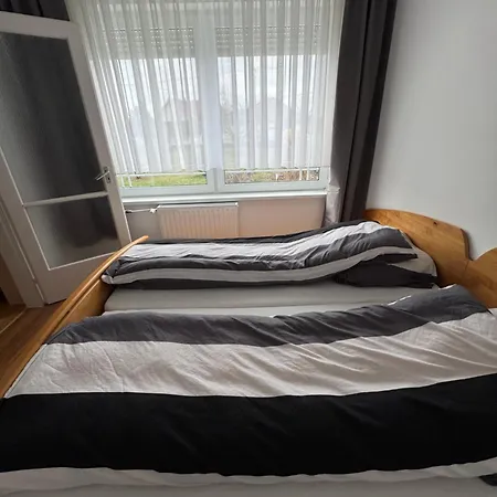 Marta Vendeghaz Holiday home Gyenesdias