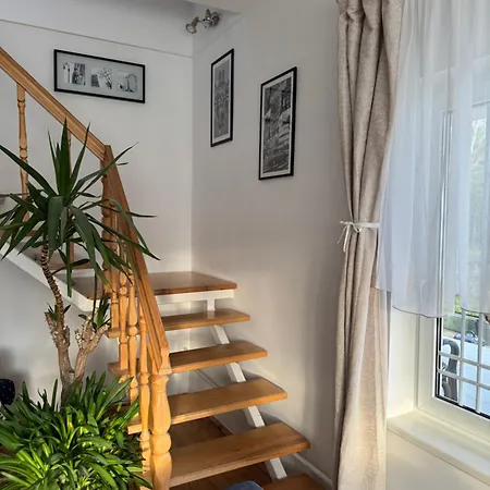 Marta Vendeghaz Дом отдыха *