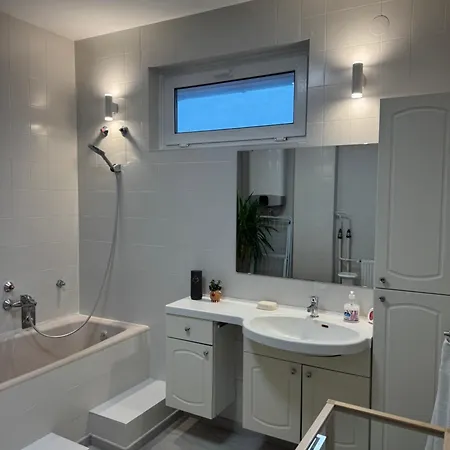 Semesterbostad Marta Vendeghaz